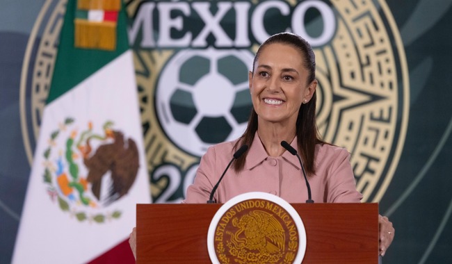 Sheinbaum entrega boletos del Mundial 2026 a la ciudadanía y excluye a funcionarios públicos